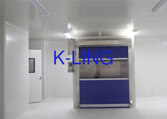 Szybkobieżne drzwi z PVC o prędkości 27 m / s Tunel prysznicowy z ładunkiem powietrza z certyfikatem CE