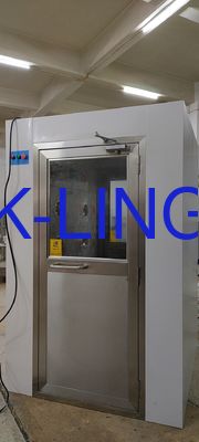 Mikrokomputerowe sterowanie modułem śluzy powietrznej ze stali nierdzewnej, montowane do higieny i sterylizacji w przetwórstwie spożywczym