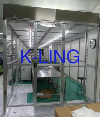 Modułowe pomieszczenie czyste ISO 5 z podłogą winylową z PVC i poziomem hałasu mniejszym niż 65 dB, zapewniającym rygorystyczne standardy kontroli zanieczyszczeń